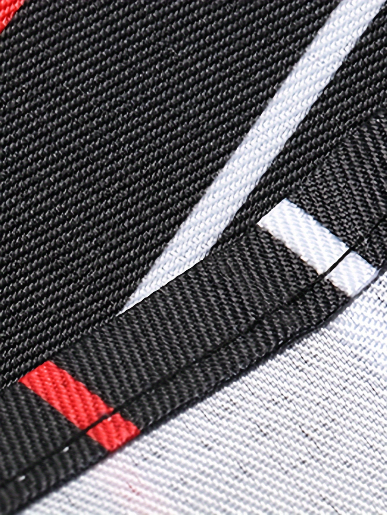 Fashionable Striped Halter Neck Apron for Men and Women, Casual Style, Non-Stretch Fabric, Tie-Back Detail, All-Season Wear, Adjustable Neck Strap, Durable Kitchen and Restaurant Apron, Adjustable Apron | Striped Apron | Quality Craftsmanship